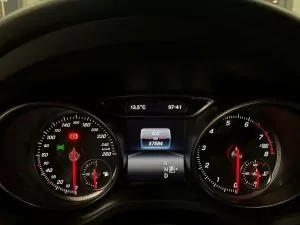 Fahrzeugabbildung Mercedes-Benz CLA 180, AUTOMATIK, URBAN, NAVI, LED, NIGHT-PAKE