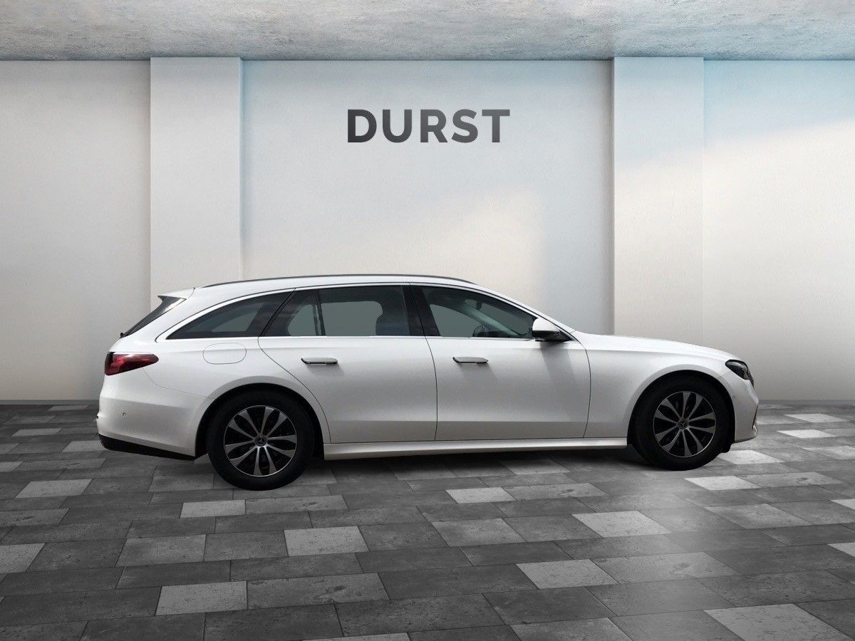 Fahrzeugabbildung Mercedes-Benz E 220 T d,AVA,ADV,AHK,DISTR,WINTERP,KEYLESS,KAME