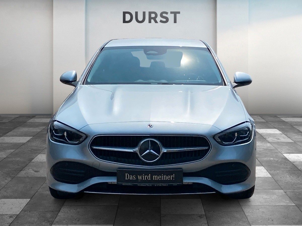 Einzelansicht 3 Fahrzeugabbildung Mercedes-Benz C 180 AVA ADV PLUS,AHK,DISTR,WINTERP,MEMORY,KAME