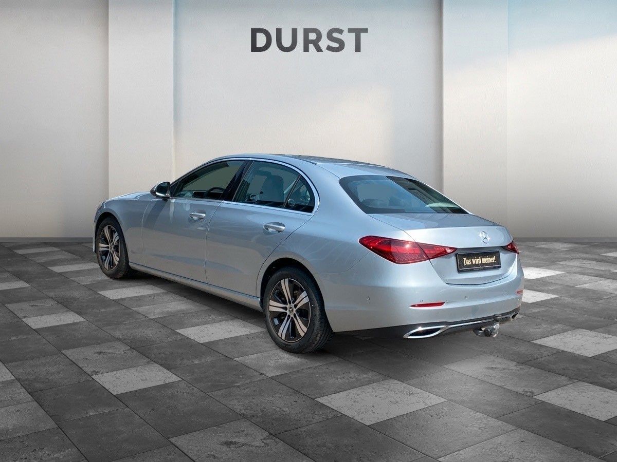 Einzelansicht 5 Fahrzeugabbildung Mercedes-Benz C 180 AVA ADV PLUS,AHK,DISTR,WINTERP,MEMORY,KAME