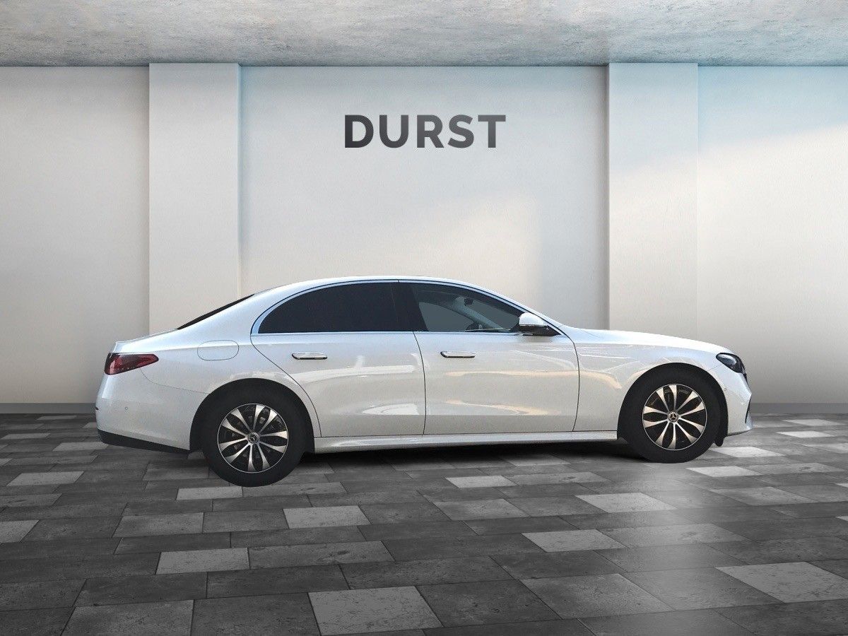 Fahrzeugabbildung Mercedes-Benz E 200 AVA ,ADV,AHK,WINTERP,KEYLESS,DISTR,KAMERA