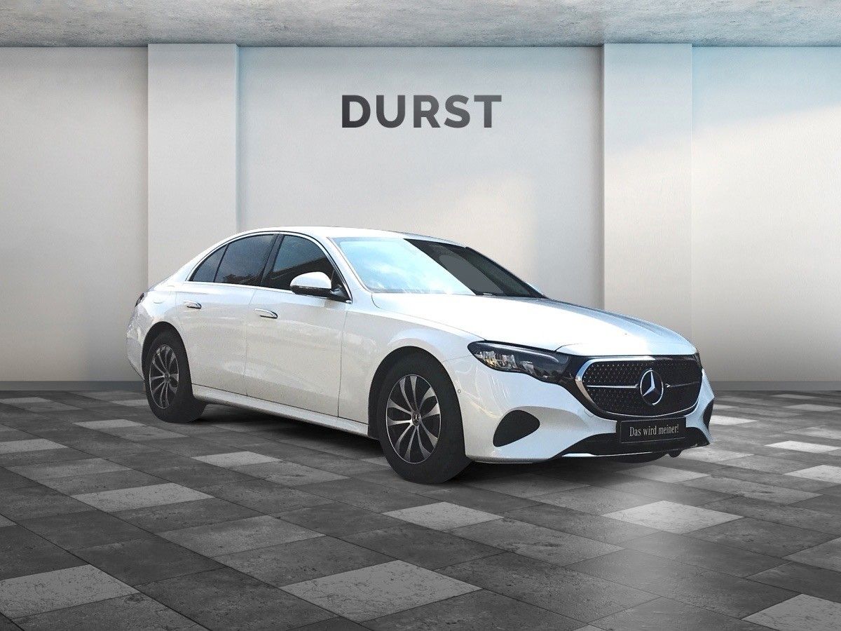 Fahrzeugabbildung Mercedes-Benz E 200 AVA ,ADV,AHK,WINTERP,KEYLESS,DISTR,KAMERA