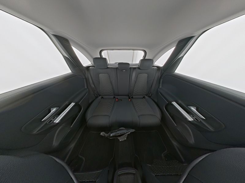 Fahrzeugabbildung Mercedes-Benz B 200 PRO,ADV,AHK,WINTERP,TOTW,LED