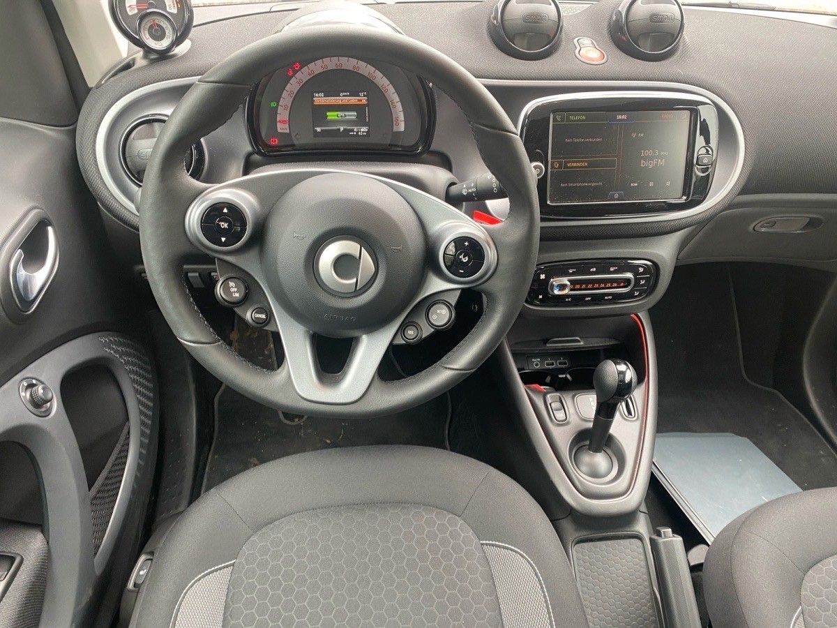 Fahrzeugabbildung Smart ForTwo coupe electric drive / EQ