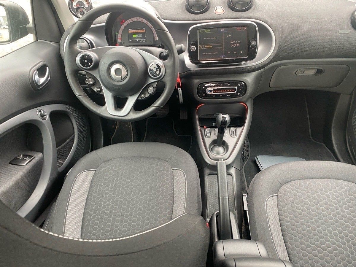 Fahrzeugabbildung Smart ForTwo coupe electric drive / EQ