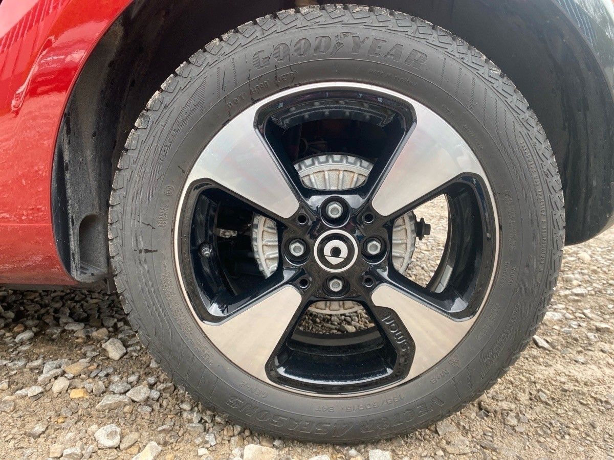 Fahrzeugabbildung Smart ForTwo coupe electric drive / EQ