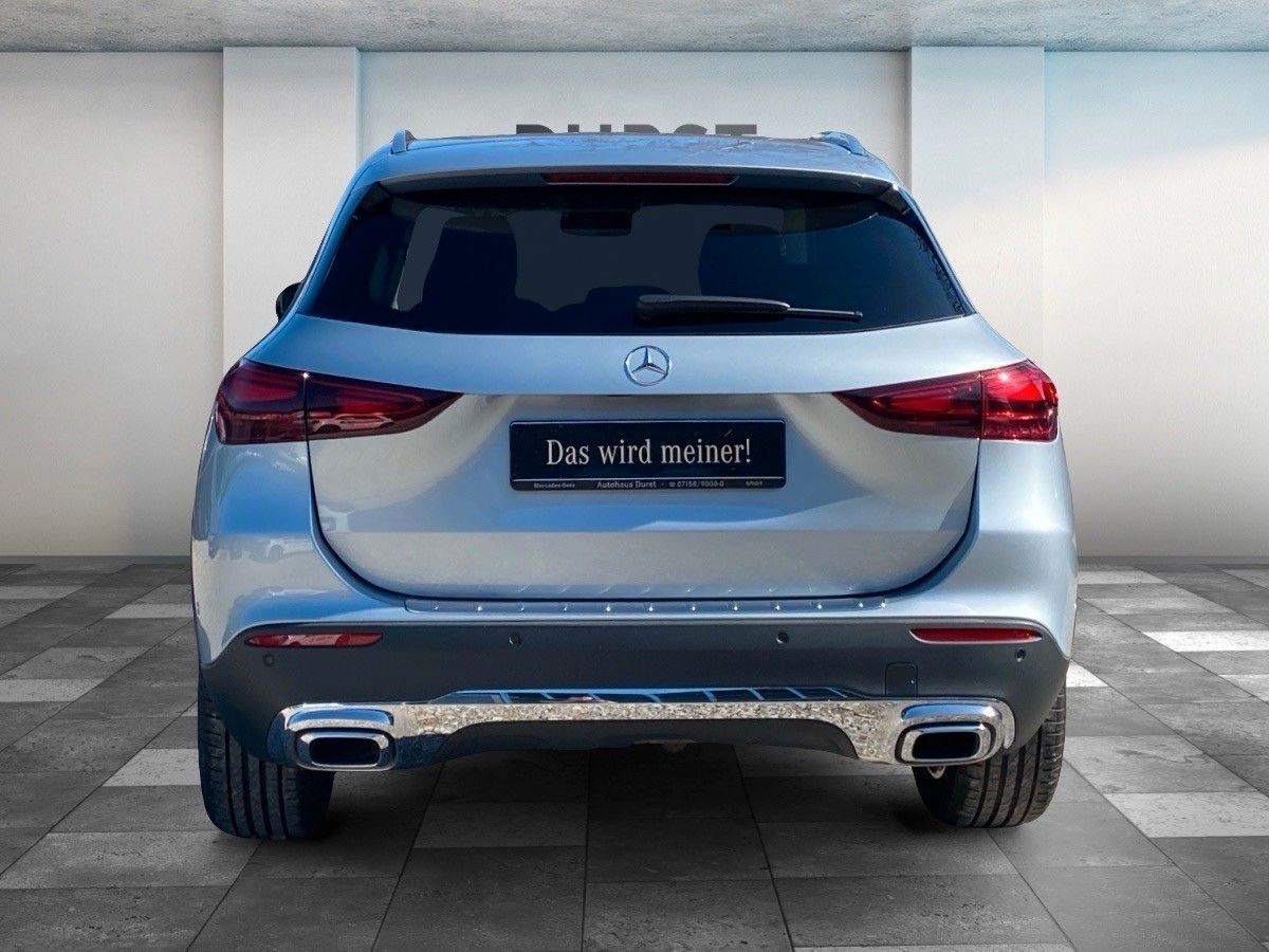 Einzelansicht 6 Fahrzeugabbildung Mercedes-Benz GLA 200 PROG ADVANC,AHK,WINTERP,KAM,DISTR