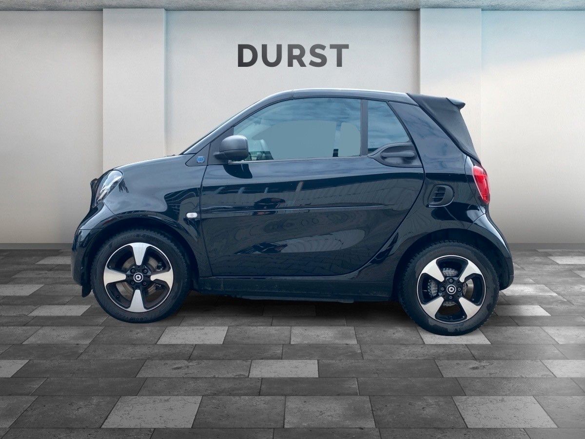 Fahrzeugabbildung Smart ForTwo fortwo cabrio electric drive / EQ