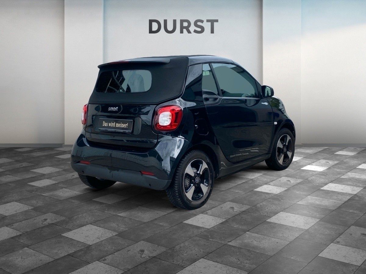 Fahrzeugabbildung Smart ForTwo fortwo cabrio electric drive / EQ