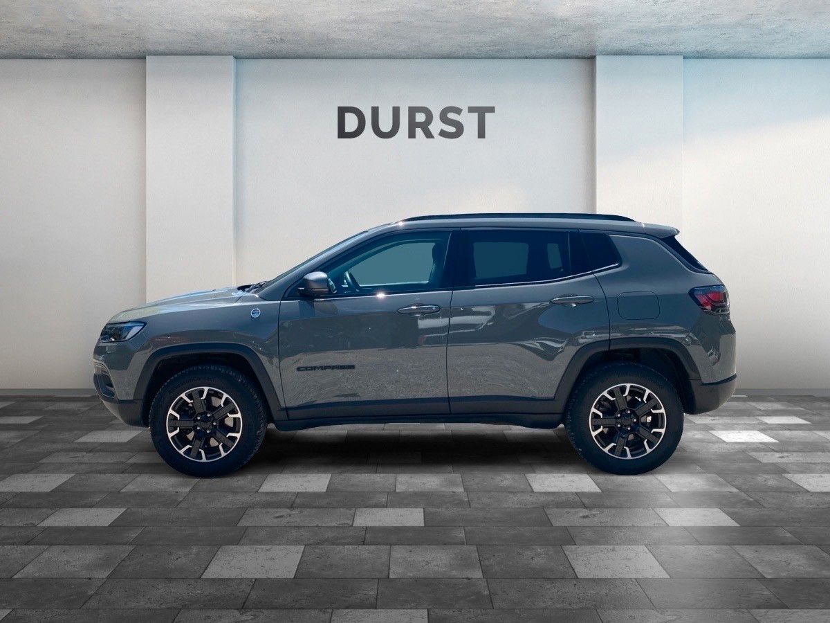 Einzelansicht 4 Fahrzeugabbildung Jeep Compass Trailhawk Plug-In Hybrid 4WD