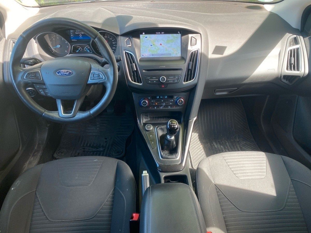 Einzelansicht 13 Fahrzeugabbildung Ford Focus Turnier Titanium
