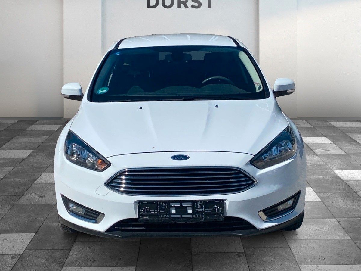 Einzelansicht 3 Fahrzeugabbildung Ford Focus Turnier Titanium