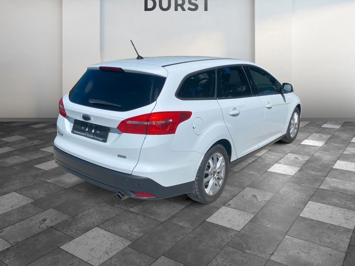 Einzelansicht 9 Fahrzeugabbildung Ford Focus Turnier Titanium