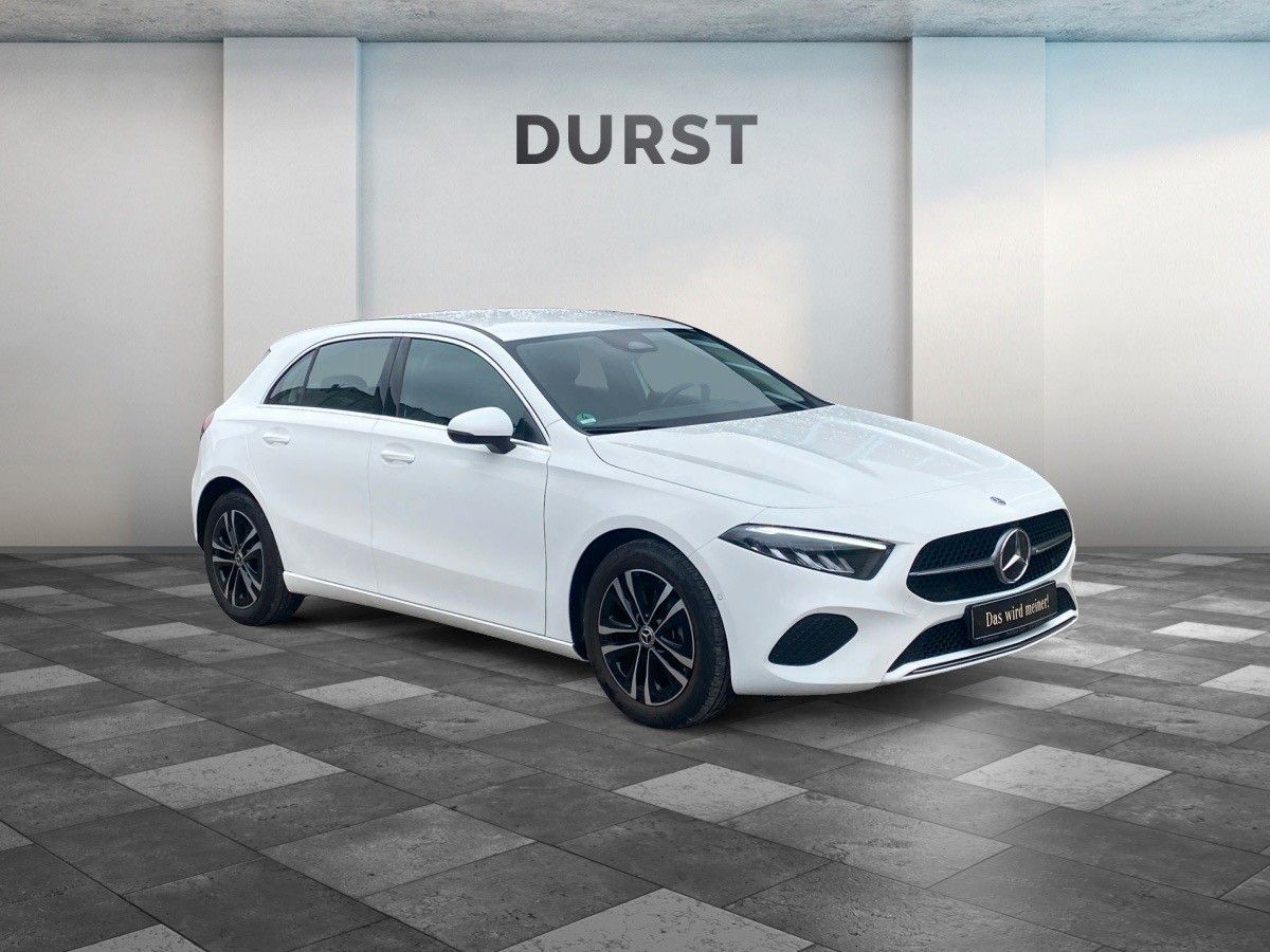 Fahrzeugabbildung Mercedes-Benz A 200 PROGADV,CARPLAY,WINTERP,DIST,KAMERA,LED