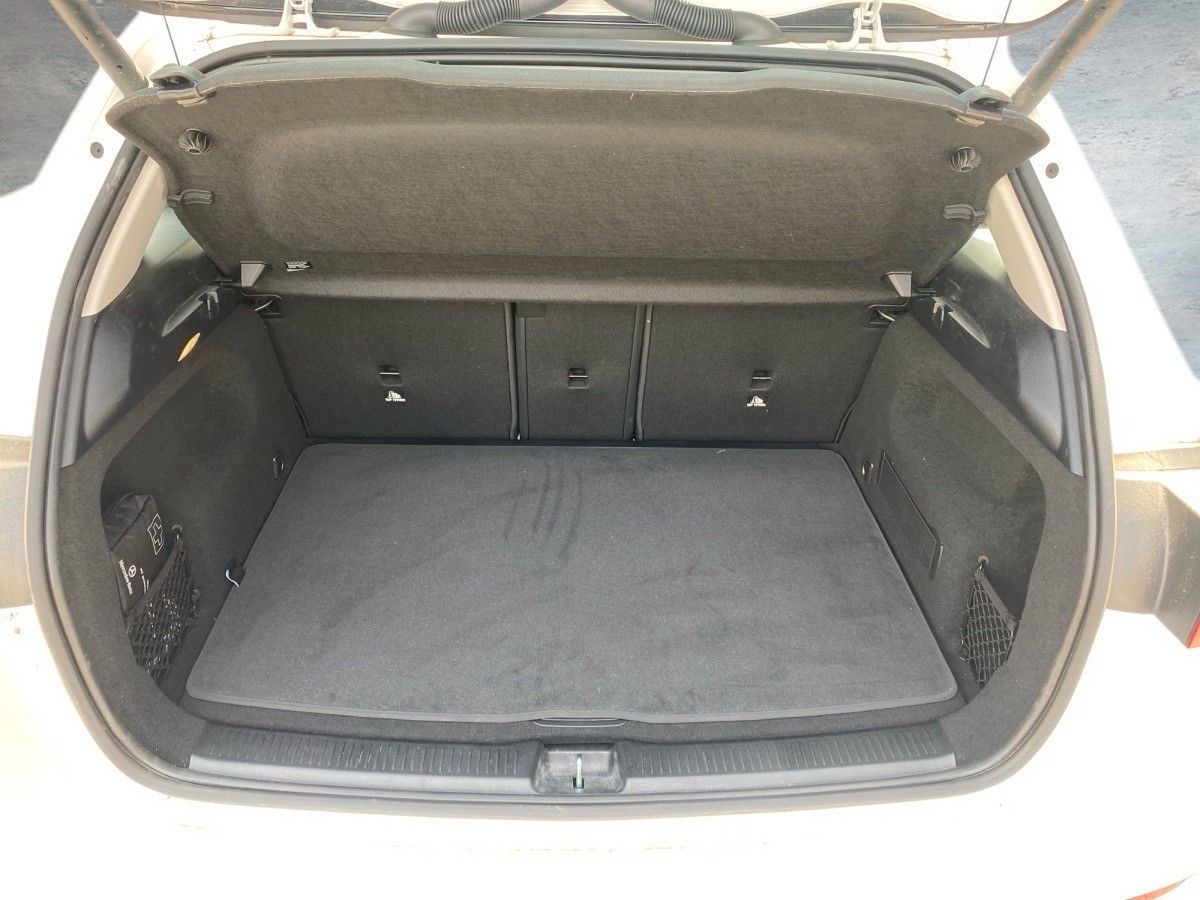 Einzelansicht 16 Fahrzeugabbildung Mercedes-Benz B 180 PROG,PANO,STANDH,WINTERP,AHK