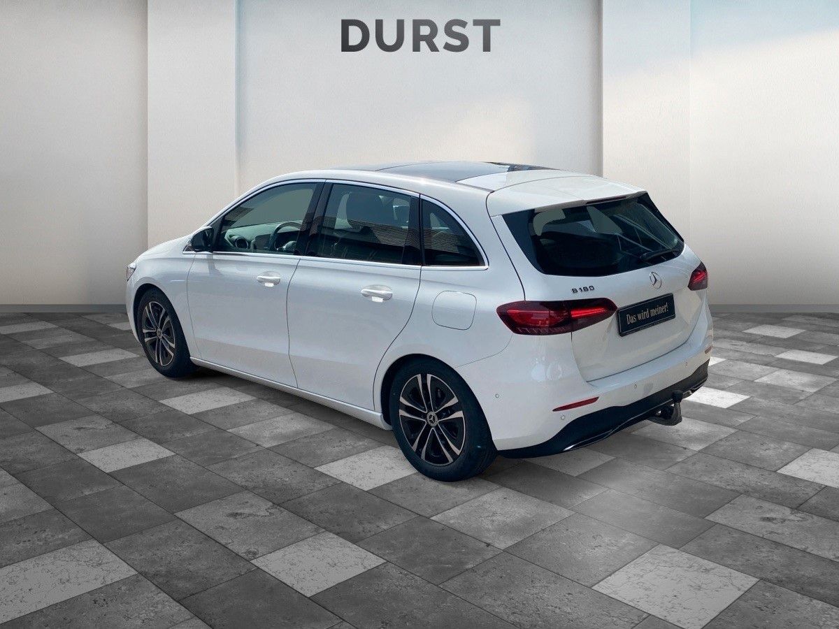 Einzelansicht 5 Fahrzeugabbildung Mercedes-Benz B 180 PROG,PANO,STANDH,WINTERP,AHK