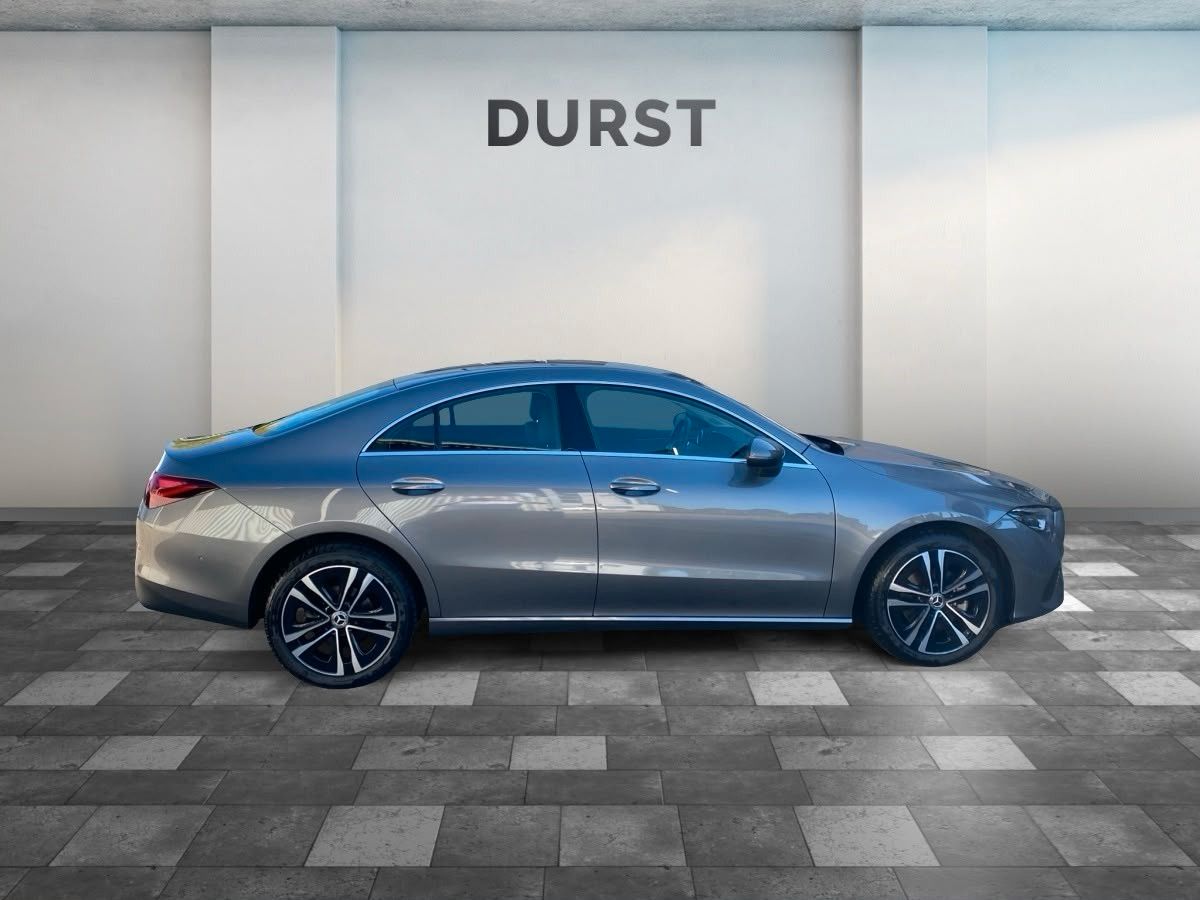 Einzelansicht 8 Fahrzeugabbildung Mercedes-Benz CLA 180 d