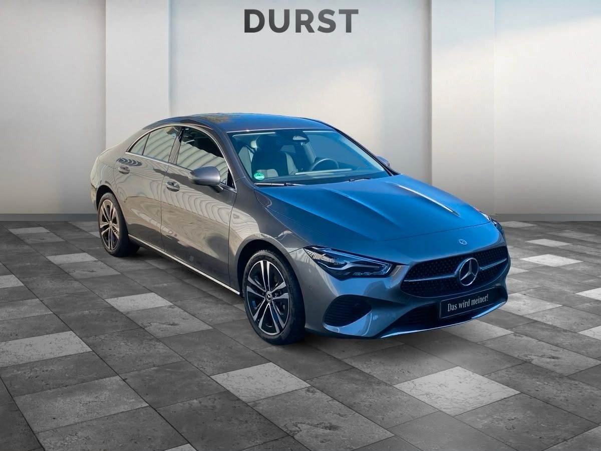 Einzelansicht 9 Fahrzeugabbildung Mercedes-Benz CLA 180 d