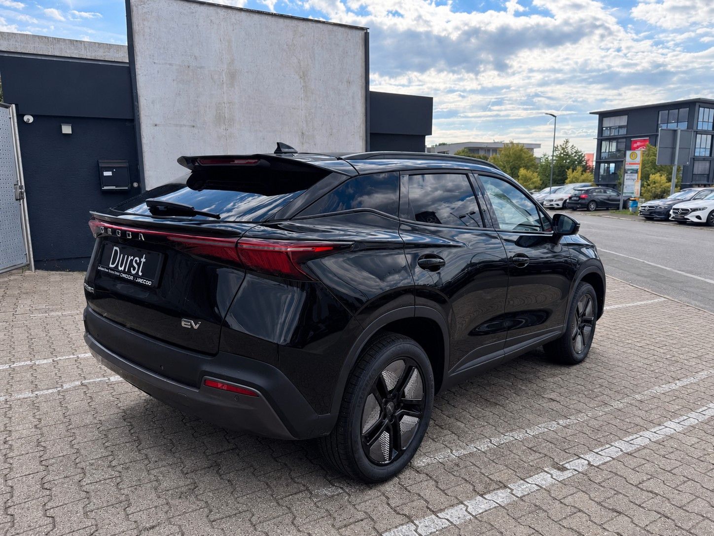 Einzelansicht 4 Fahrzeugabbildung OMODA 5 EV 155 kW Exclusive