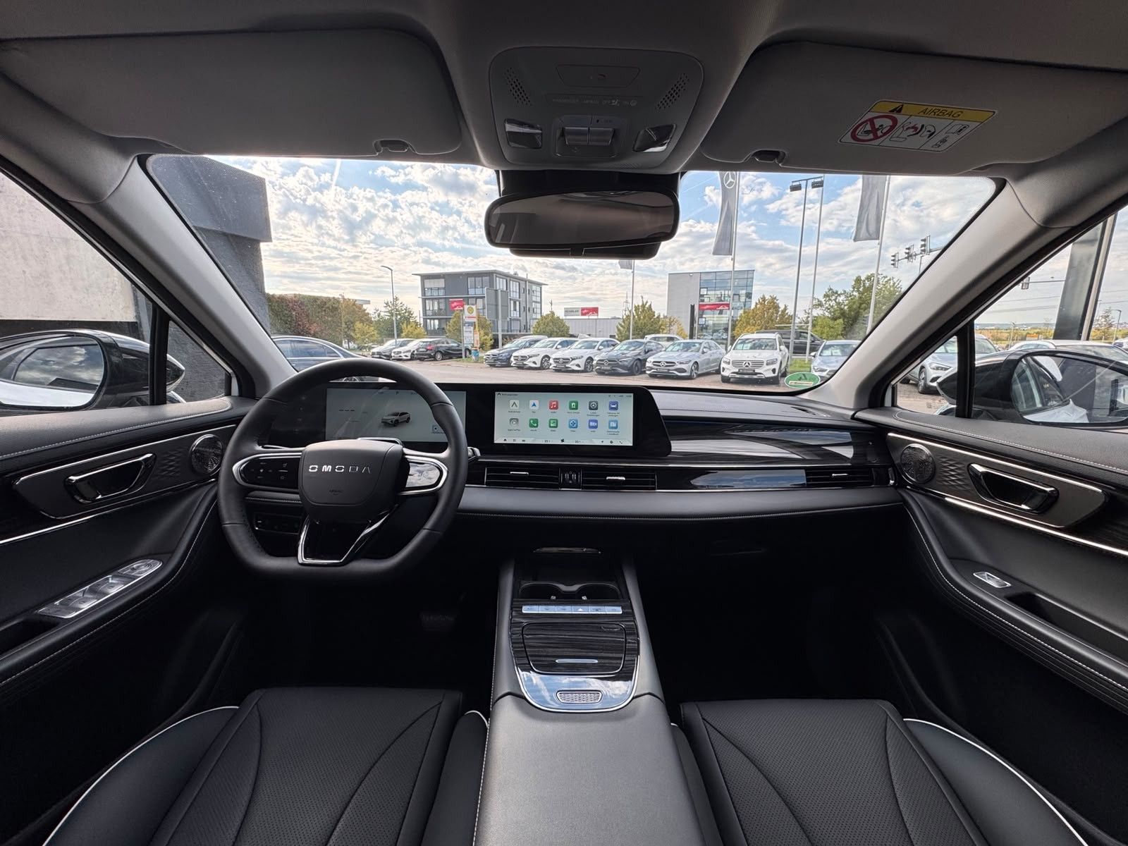 Einzelansicht 5 Fahrzeugabbildung OMODA 5 EV 155 kW Exclusive