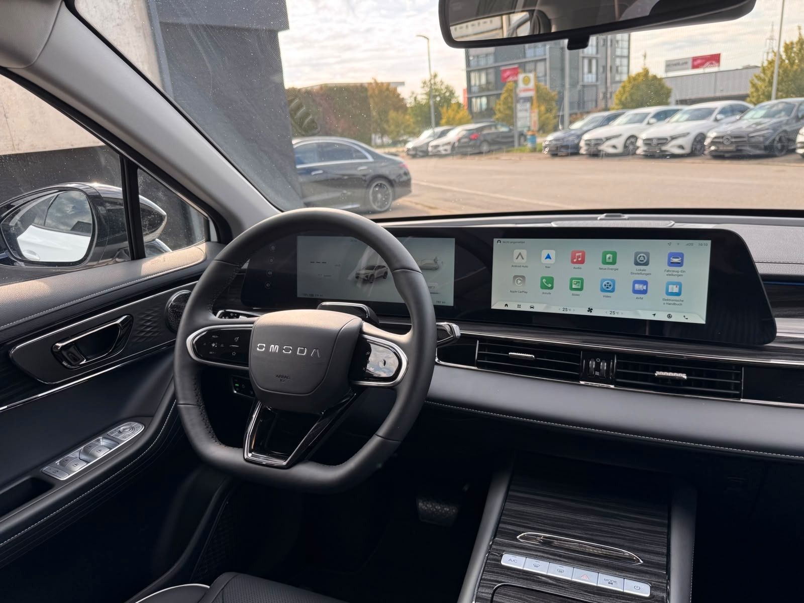 Einzelansicht 6 Fahrzeugabbildung OMODA 5 EV 155 kW Exclusive